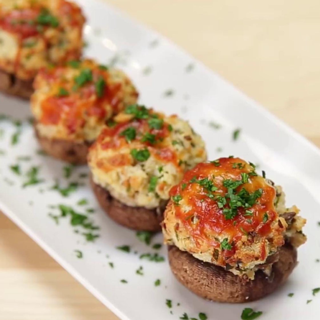 Chilli Garlic Stuffed Mushroom