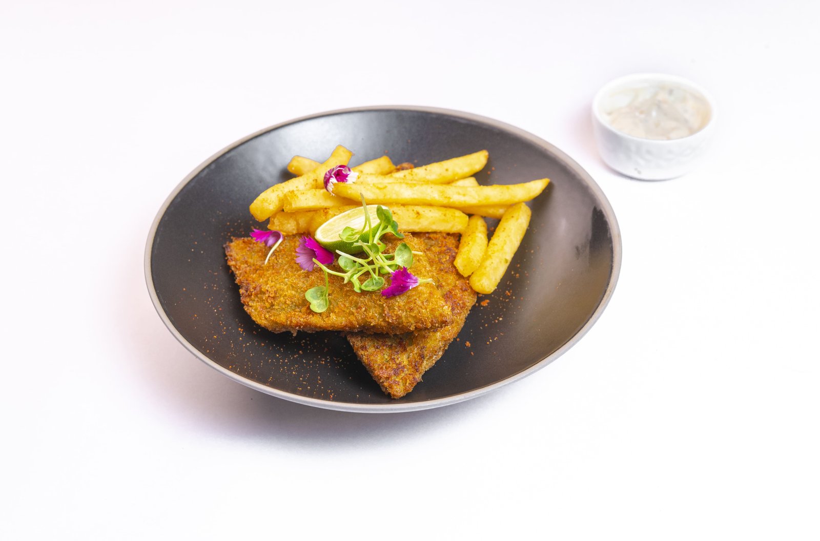 Fish and Chips (2 Pcs)